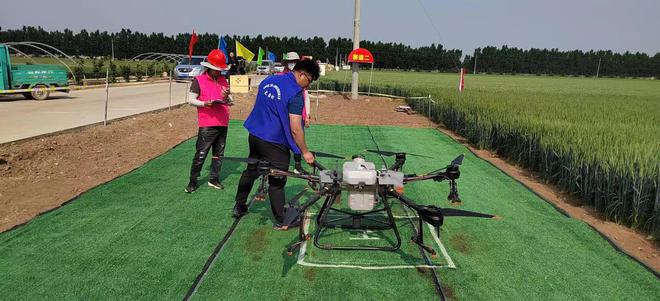 青岛举办第二届无人驾驶航空植保技能大赛