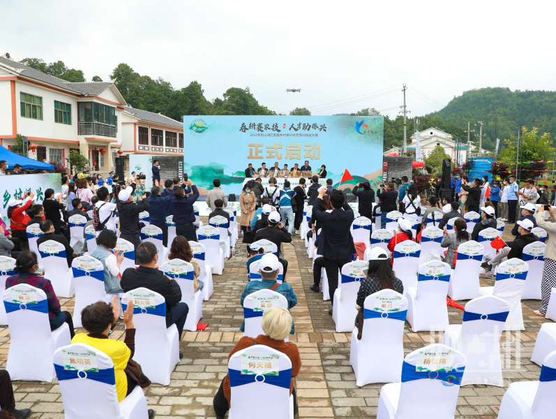 看“新农人”同台竞技 观山湖区首届乡村振兴农技大赛在百花湖畔打响