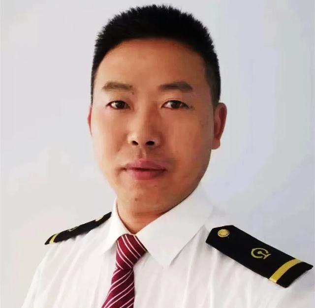 致敬！省总工会追授杨勇同志“贵州省五一劳动奖章”称号