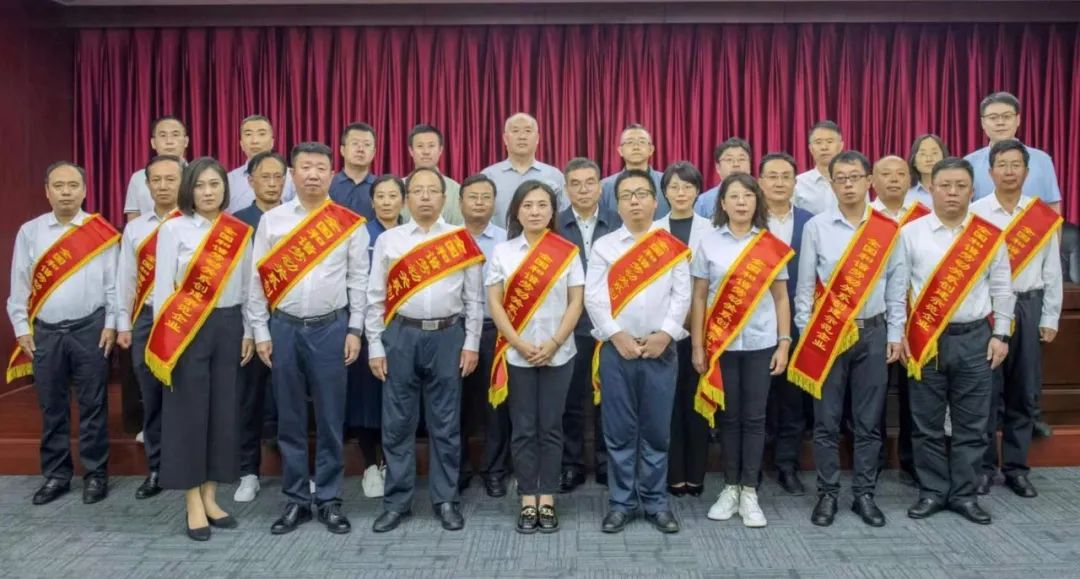 我市华翔集团荣获“全国和谐劳动关系创建示范企业”荣誉称号