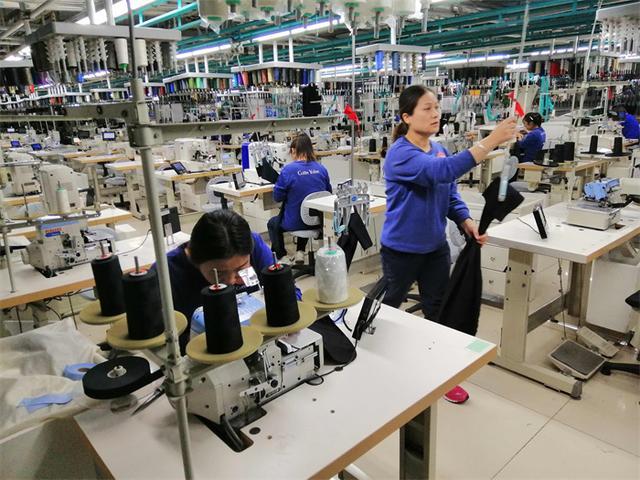 青岛即墨区总工会举办服装梭织职工技能大赛