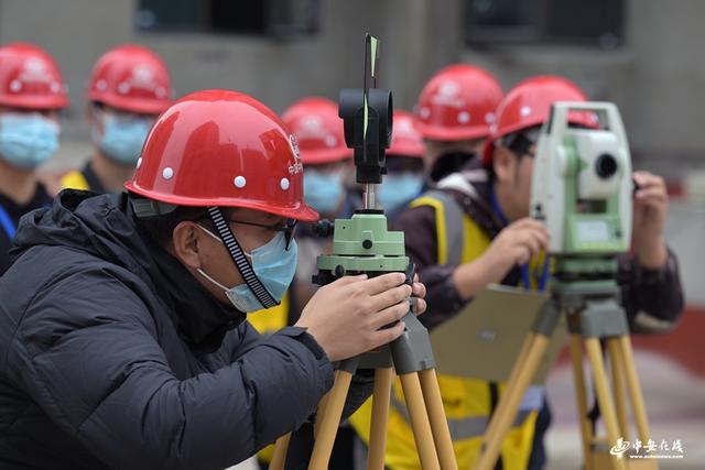 安徽举行重点工程职工（农民工）测量工技能大赛