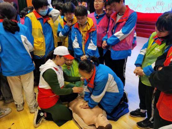 市实践基地被授予“全国红十字模范单位”称号