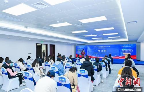 中国—东盟大学生跨境电商创新创业大赛落幕 中国团队夺冠