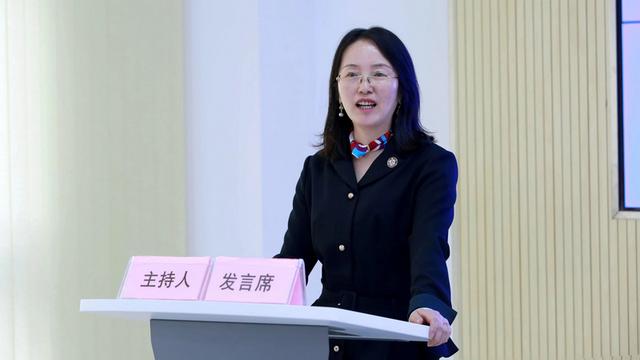 贵州大学洪云教授荣获“全国三八红旗手”称号