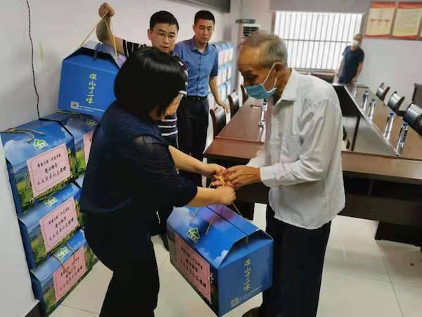 上海梦想成真公益基金会秘书处获2023年全国工人先锋号称号