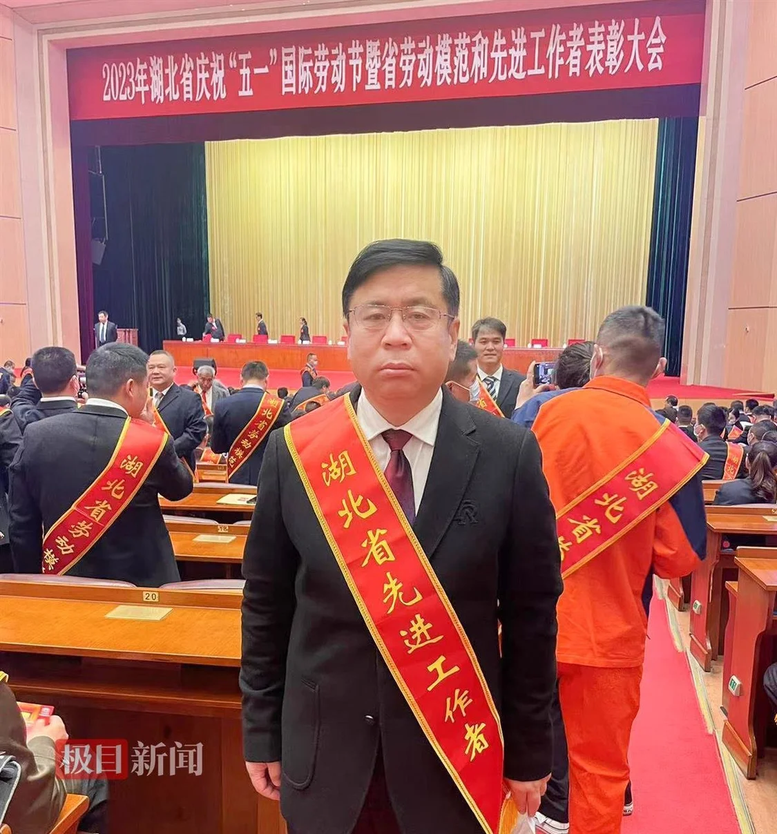 扎根滑坡灾害研究，地大唐辉明教授荣获“湖北省先进工作者”称号