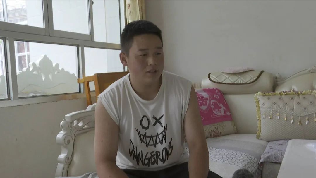 他被授予“新时代甘南好青年”荣誉称号