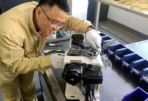 凭实力出圈!叶宏武荣获“浙江省师德楷模”称号