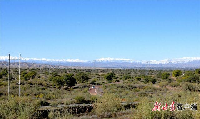 古浪县八步沙林场“六老汉”三代人治沙造林群体被授予“全国防沙治沙英雄群体”称号