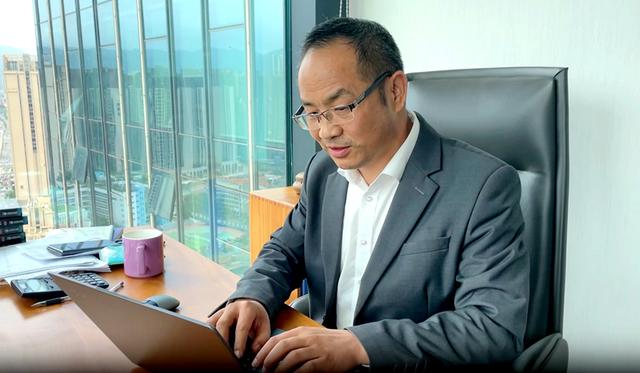 喜报！坪山律师王佳强荣获“全国公共法律服务工作先进个人”称号