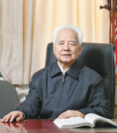 新中国第一位刑法学博导、中国人民大学教授高铭暄—— 用一生诠释师者本色（奋斗百年路 启航新征程·“人民教育家”国家荣誉称